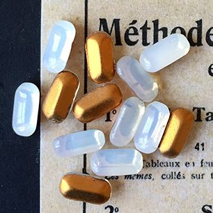 glass rhinestone in white for jewelry making