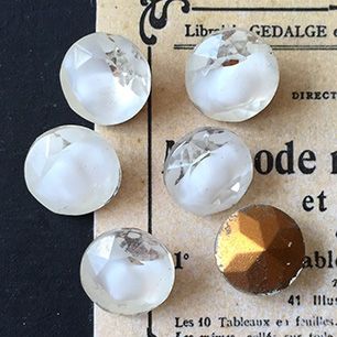 glass rhinestone in white for jewelry making