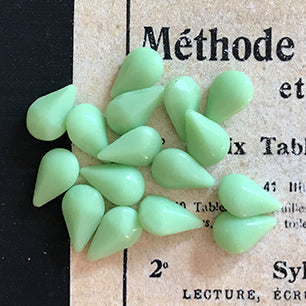 pear-shaped glass rhinestone for jewelry making