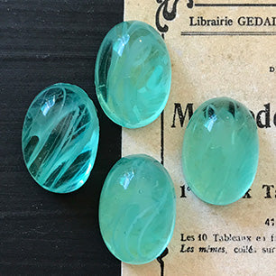 glass cabochon in green for jewelry making
