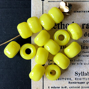 Vintage Czech Glass Yellow Bead 9mm VP-4305