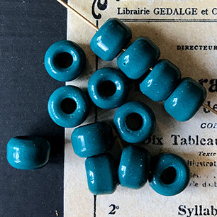 Vintage Czech Glass Emerald Green Green Bead 9mm VP-4306