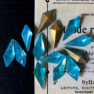 glass rhinestone in blue for jewelry making