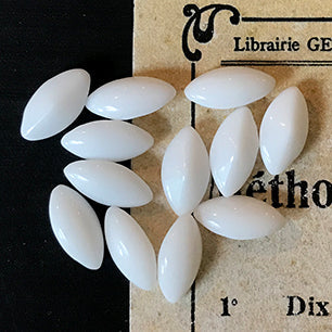 glass rhinestone in white for jewelry making
