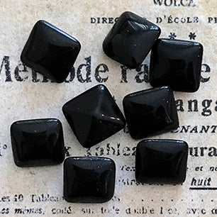 glass rhinestone in black for jewelry making