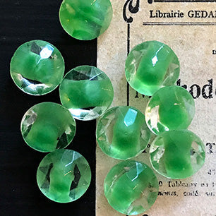 glass rhinestone in green for jewelry making