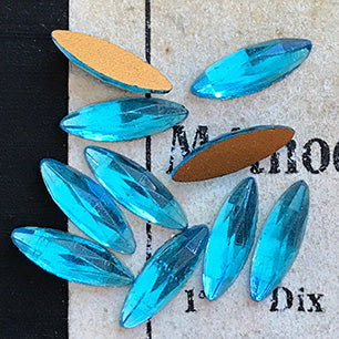 glass cabochon in blue for jewelry making