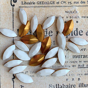 glass rhinestone in white for jewelry making