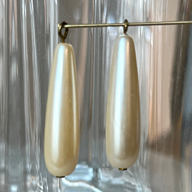 Vintage Japan Pearl Dropo Charm 30x8mm VPL-8723