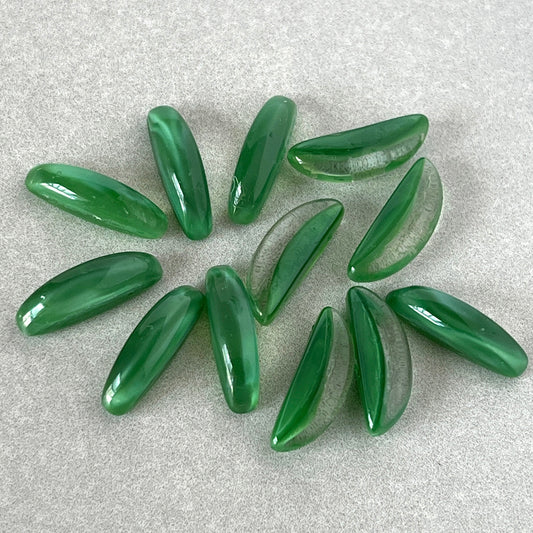 glass cabochon in green for jewelry making