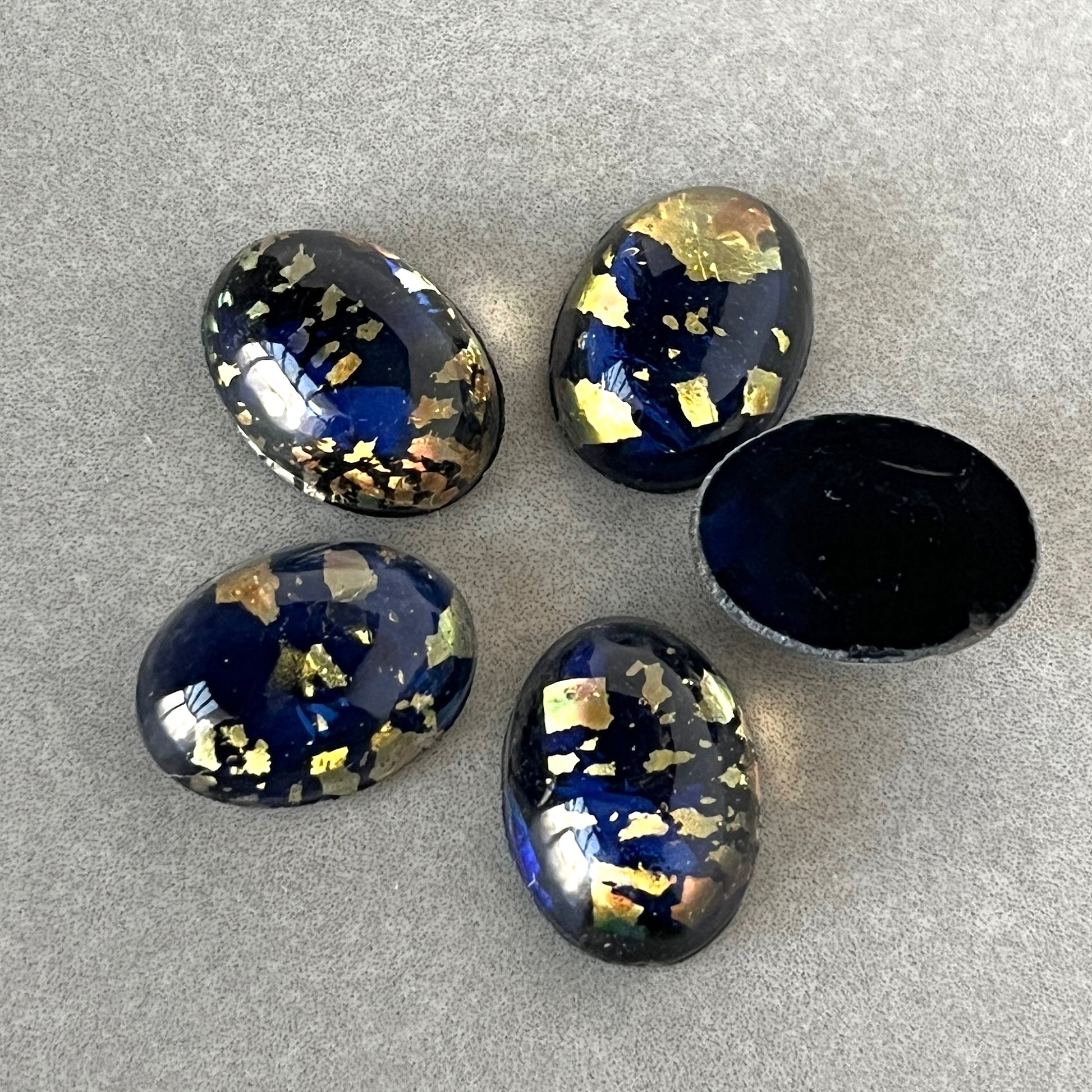 glass cabochon in blue for jewelry making