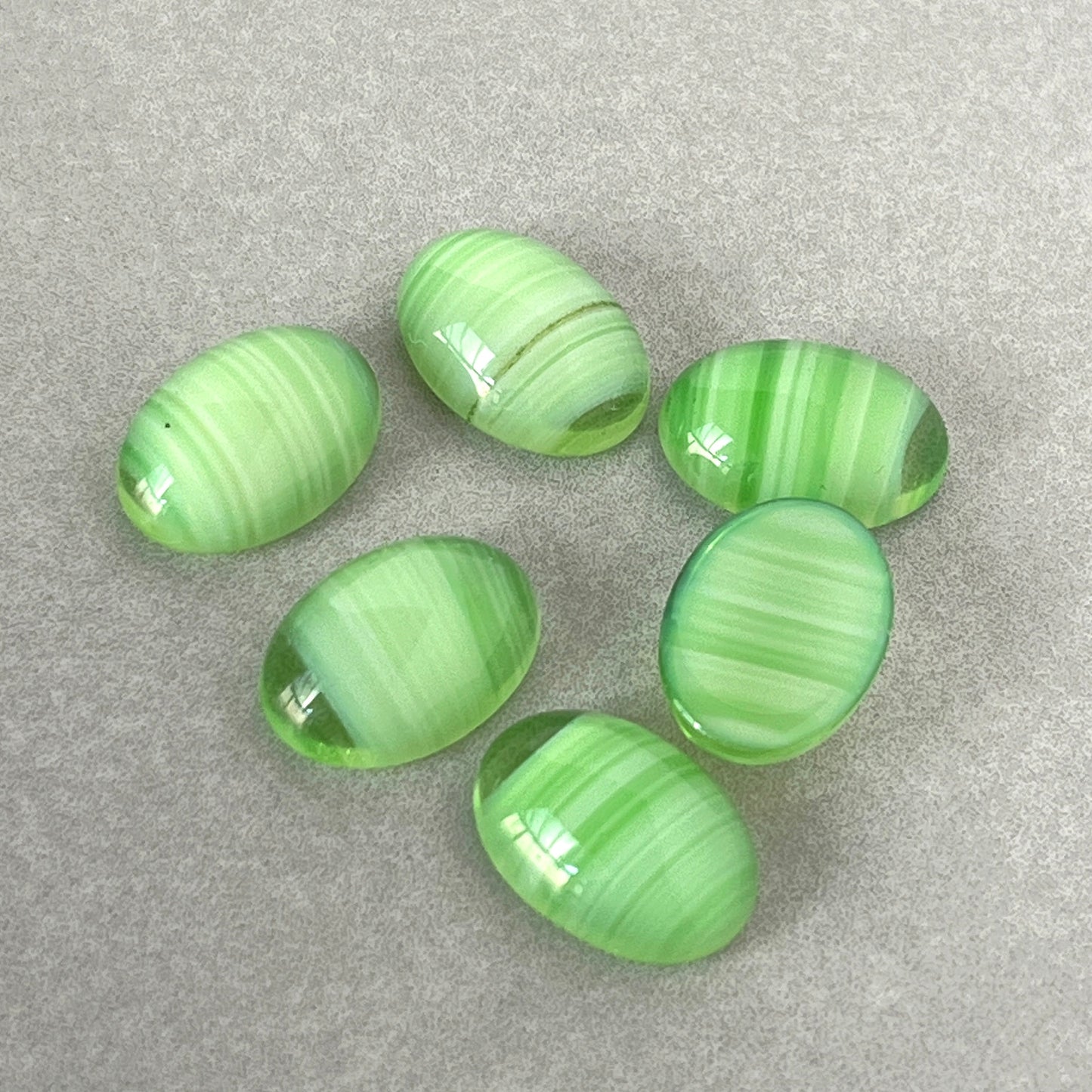 glass cabochon in green for jewelry making