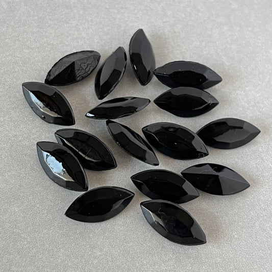 glass rhinestone in black for jewelry making