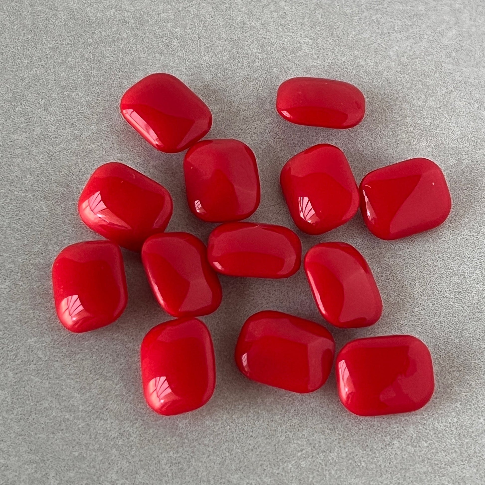 glass rhinestone in red for jewelry making