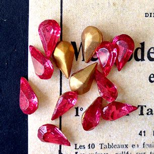 pear-shaped glass rhinestone for jewelry making