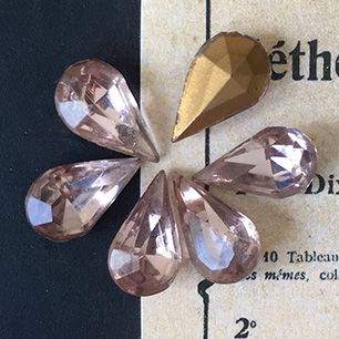 pear-shaped glass rhinestone for jewelry making