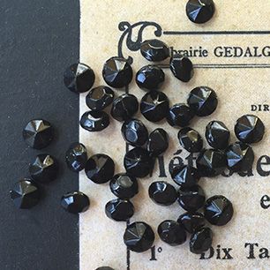 glass rhinestone in black for jewelry making