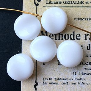 Vintage White Twisted Glass Bead 12mm VP-3477