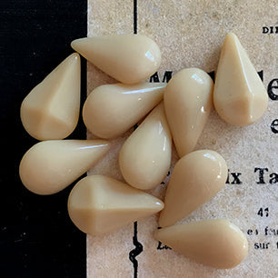 pear-shaped glass rhinestone for jewelry making