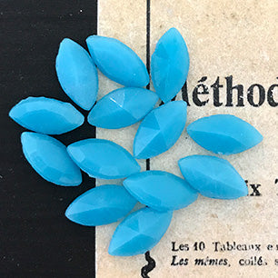 glass rhinestone in blue for jewelry making