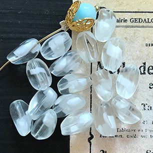 Vintage Japan Glass White Bead 11x7mm VP-5184