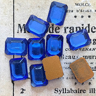 glass cabochon in blue for jewelry making