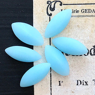 glass rhinestone in blue for jewelry making