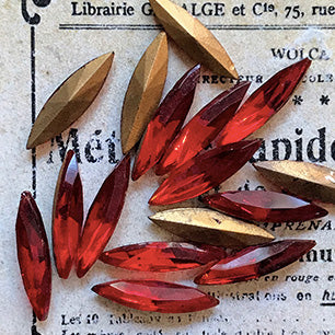 glass rhinestone in red for jewelry making
