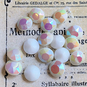 glass rhinestone in white for jewelry making