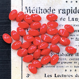 glass rhinestone in red for jewelry making