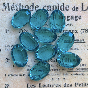 glass rhinestone in blue for jewelry making