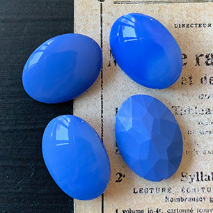 glass rhinestone in blue for jewelry making