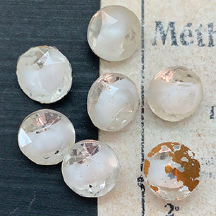 glass rhinestone in white for jewelry making