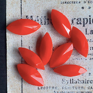 glass rhinestone in red for jewelry making