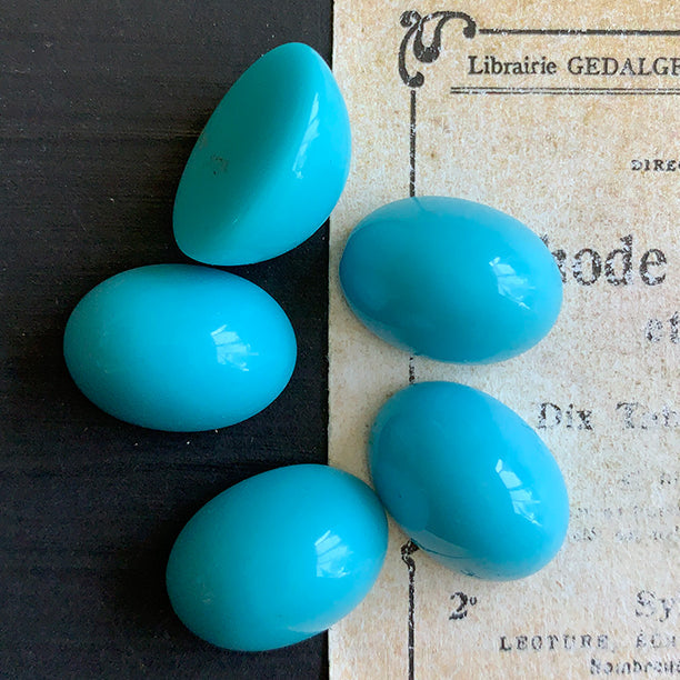 glass cabochon in turquoise for jewelry making