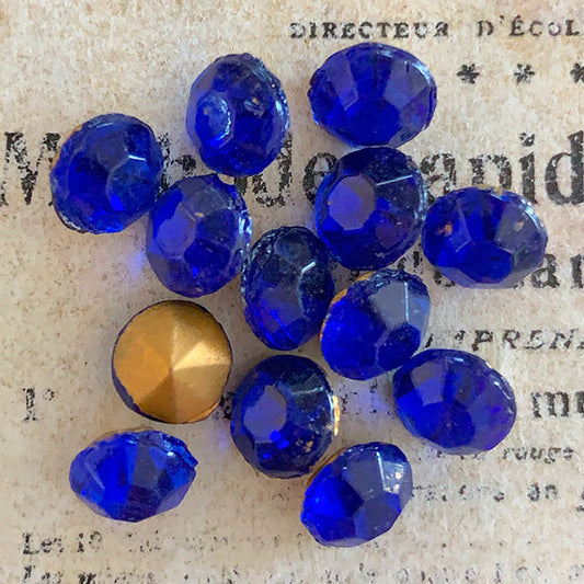 glass rhinestone in blue for jewelry making