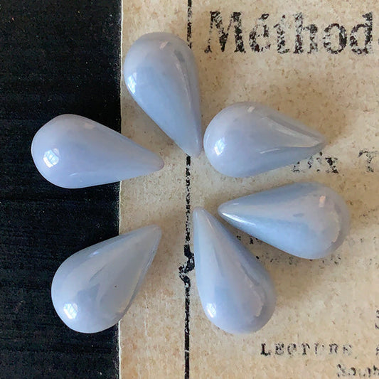 pear-shaped glass rhinestone in blue for jewelry making