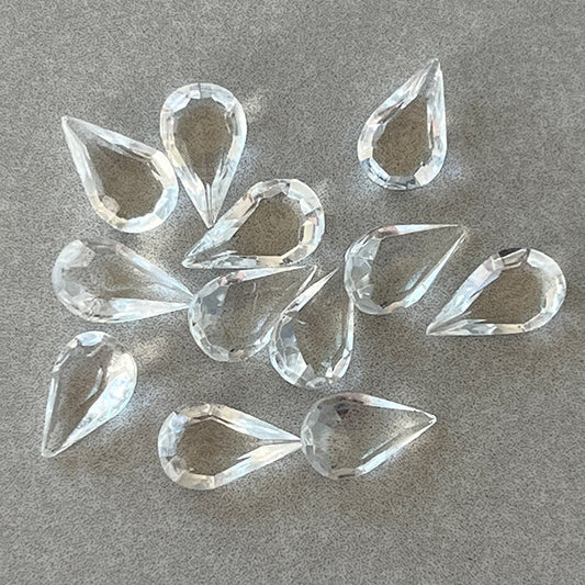 pear-shaped glass rhinestone in crystal for jewelry making