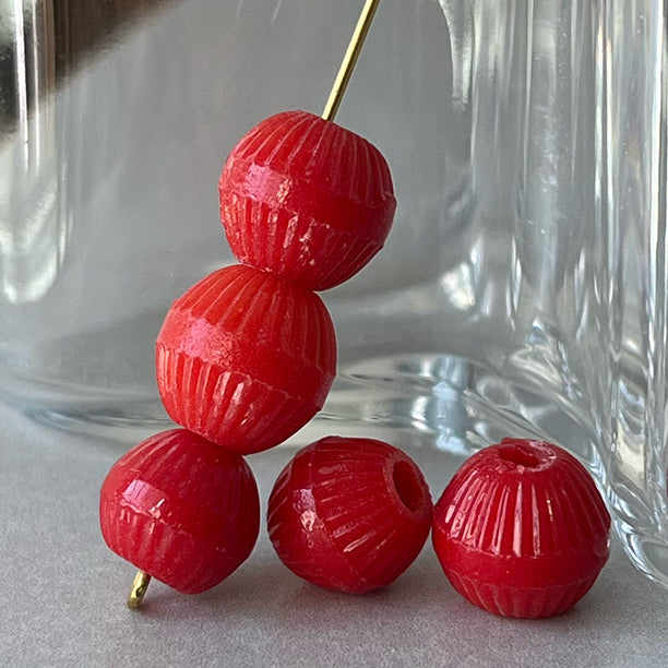 Vintage Glass Red Bead 8.5mm VP-8770