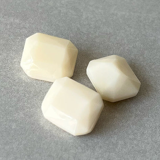 glass rhinestone in white for jewelry making