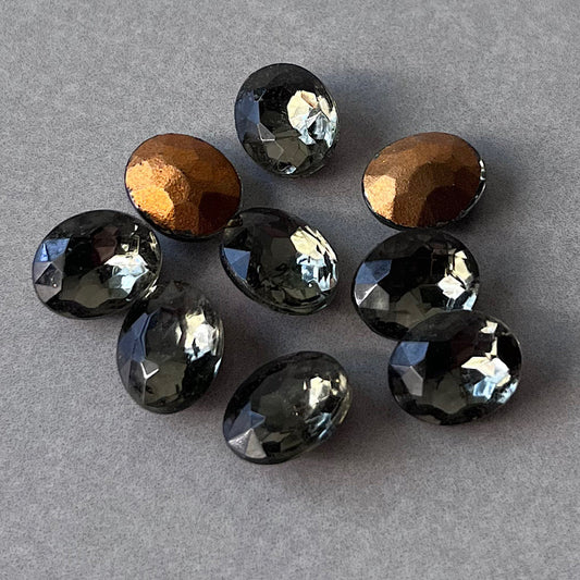 glass rhinestone in black for jewelry making